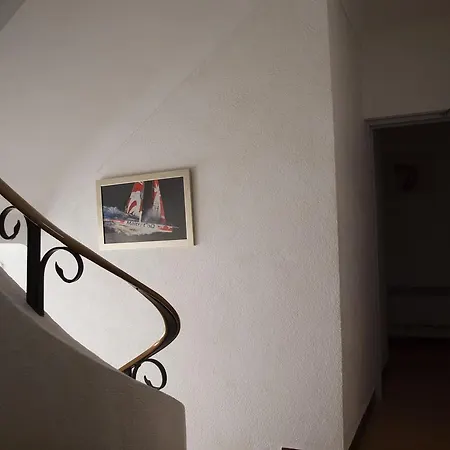 Hotel - Les Sirènes 2*